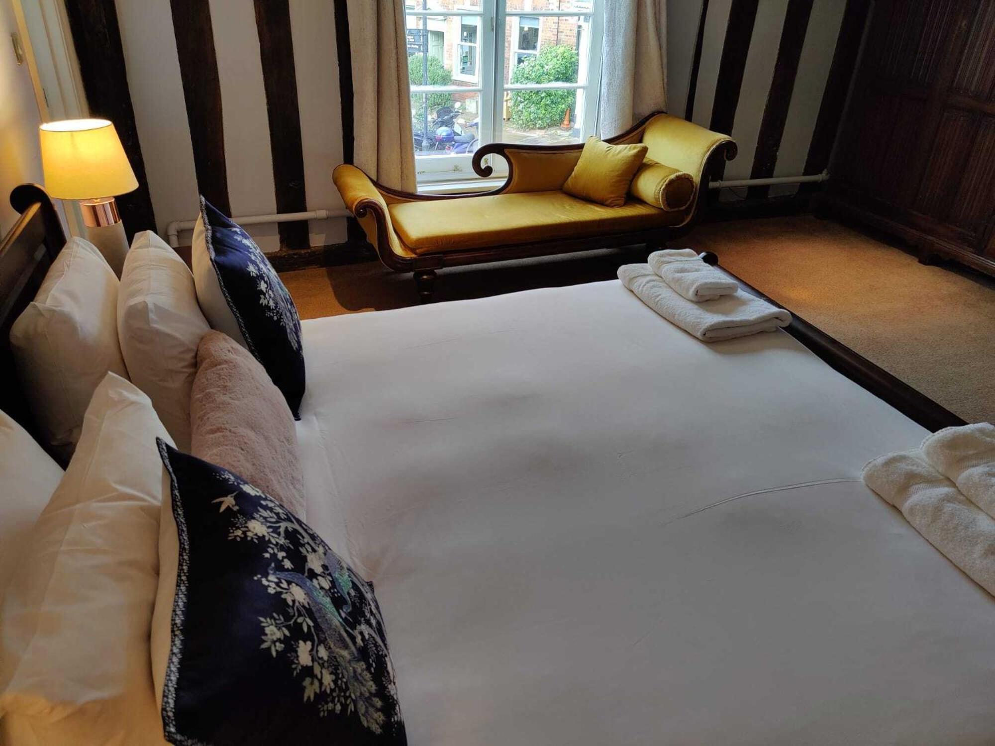 The Crown Hotel 프램링엄 객실 사진